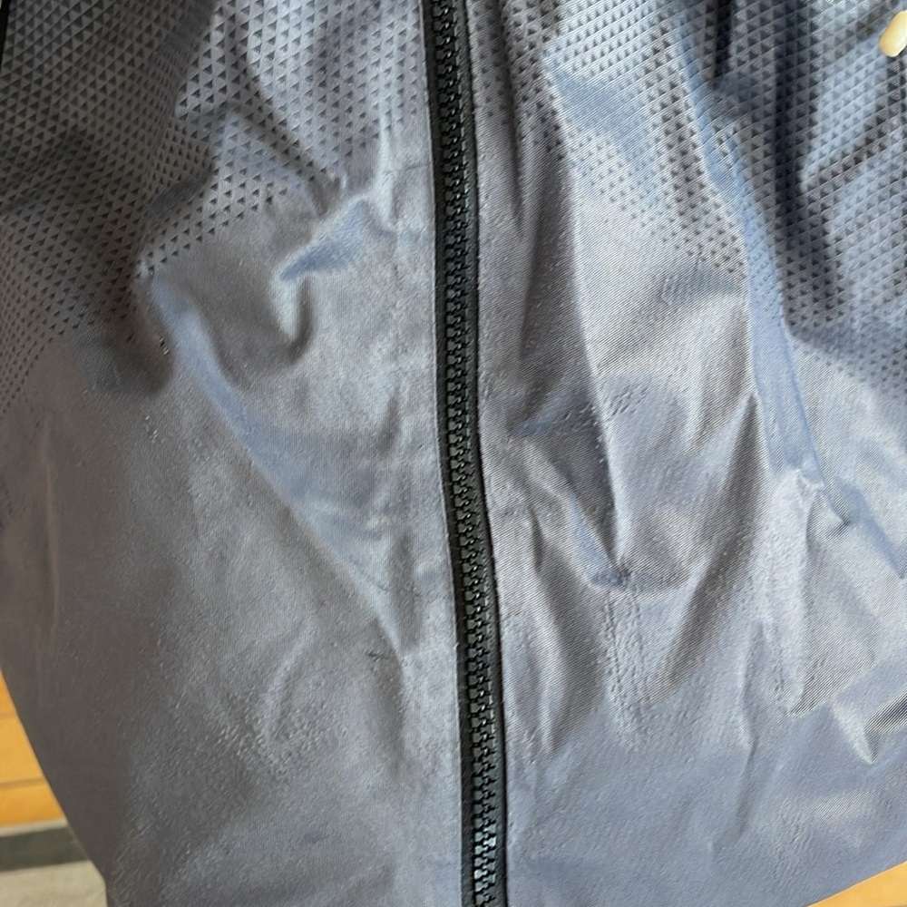 North Face Insulated Coat. - Picture 10 of 10